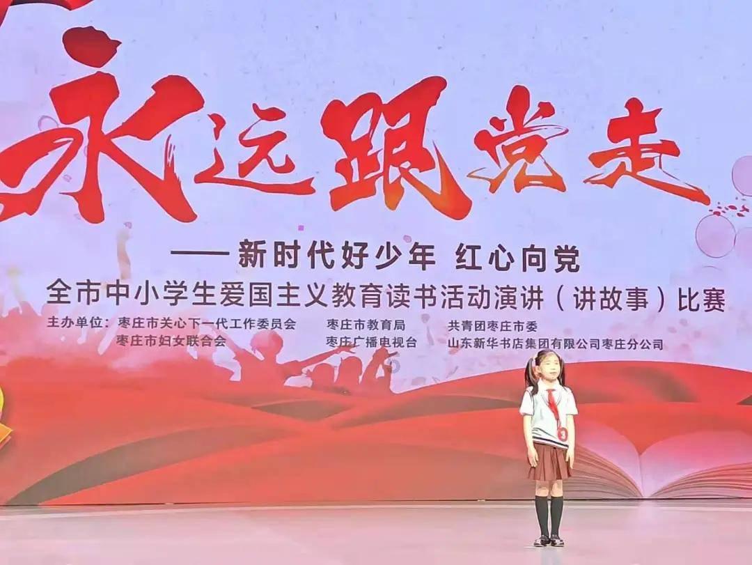 逃离原木色房屋