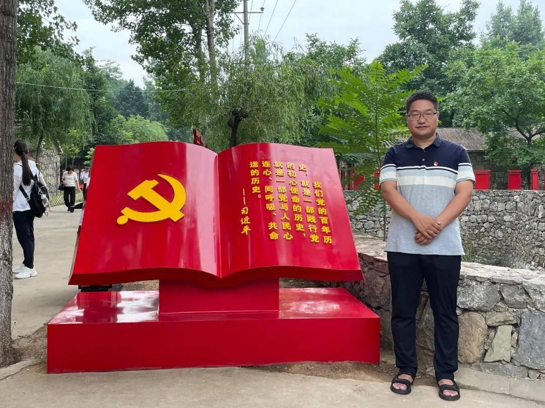 45岁秦昊对比35岁魏晓东,老天爷赏饭吃与科班毕业的演技一目了然