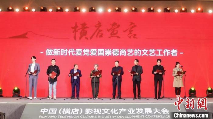 笔记本无法开机,电源灯闪烁？