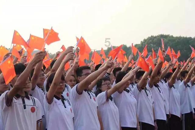 冬季衬衣配什么外套-全面解答你的知识疑问